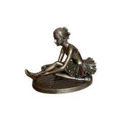 Bronzbevonatú polyrezin szobrok